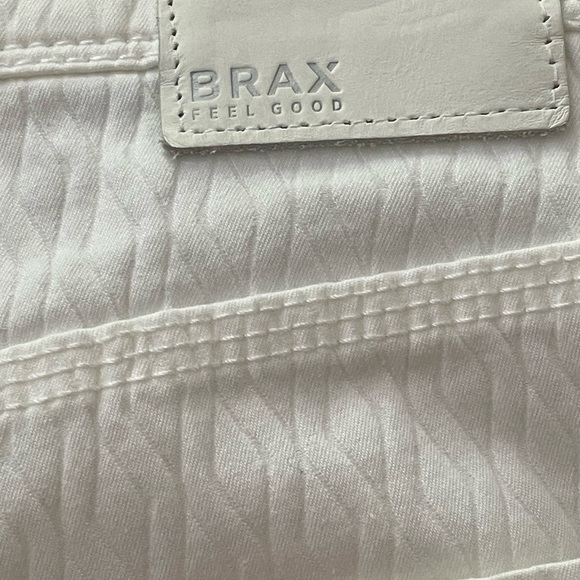 Brax women’s white pants with 5 pockets and geometric pattern size 31-32 . - Picture 5 of 10